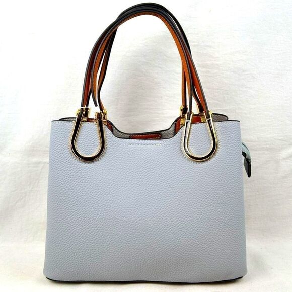 ✨Host Pick✨Pebble Textured & Horse Shoe Detail Tote - Picture 1 of 5